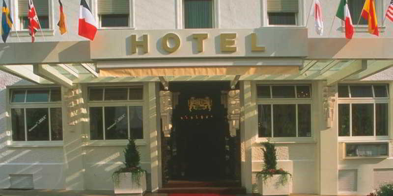 באיירוט Hotel Bayerischer Hof מראה חיצוני תמונה